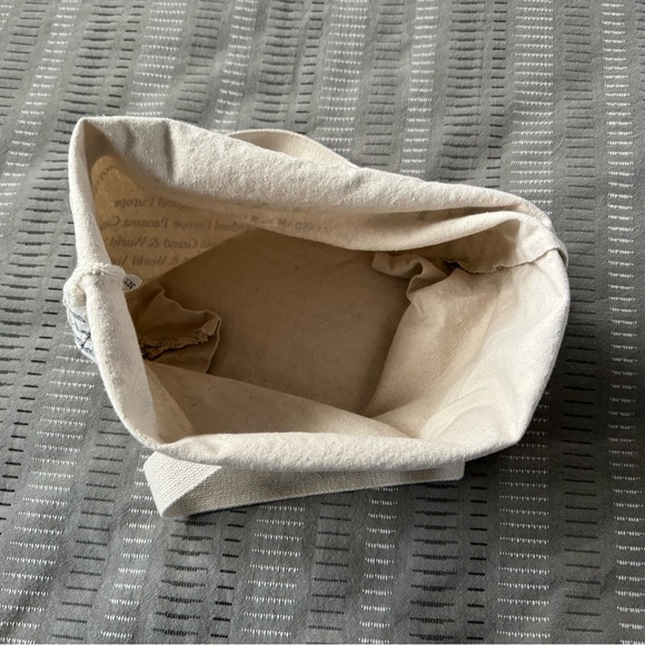 2/$15 - 2 Vintage Canvas Tote Bags - Holland America Line - Travel Cruises - Picture 6 of 10